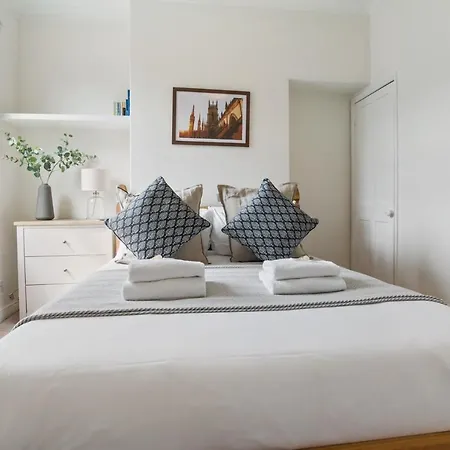 別荘 5 Nelson Street Stylish 2-bed Near The Centre - Pass The Keys ヨーク
