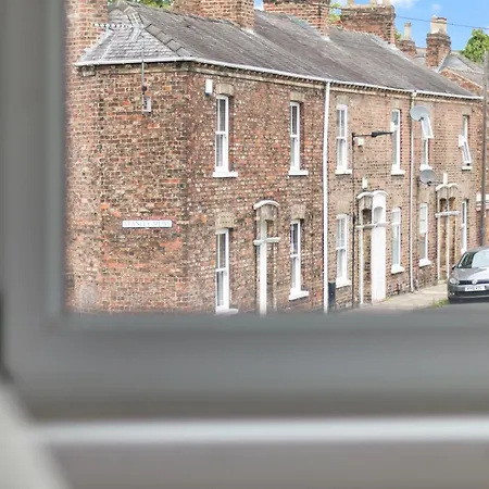 펜션 5 Nelson Street Stylish 2-bed Near The Centre - Pass The Keys *