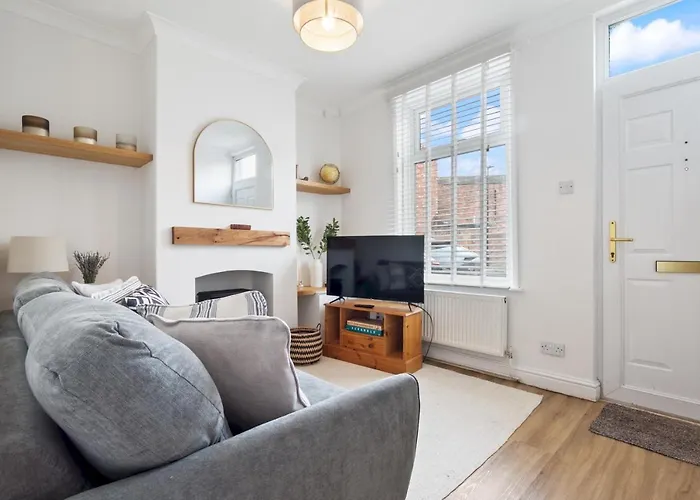 5 Nelson Street Stylish 2-bed Near The Centre - Pass The Keys * York