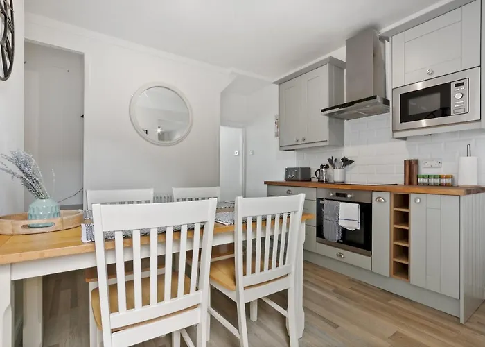 5 Nelson Street Stylish 2-bed Near The Centre - Pass The Keys Casa vacanze