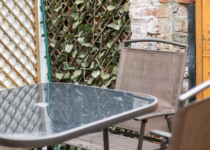 5 Nelson Street Stylish 2-bed Near The Centre - Pass The Keys Casa vacanze *